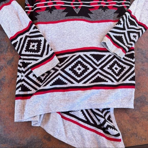 patterned sweater - Picture 6 of 7